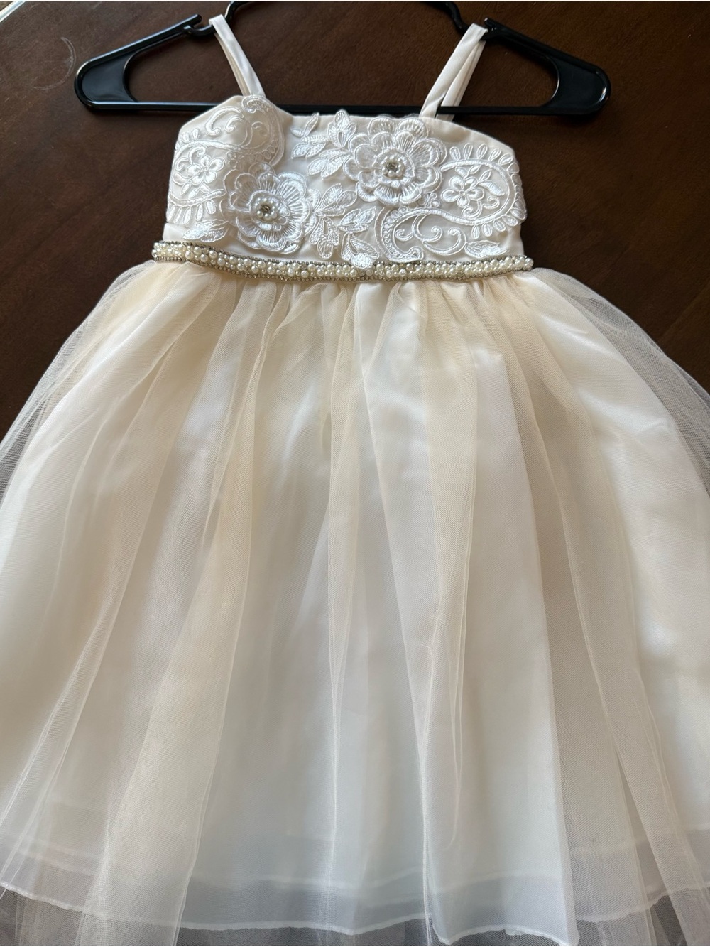 Sophia Young Girls Lace & Tulle Party Dress with Pearl Waist and bodice